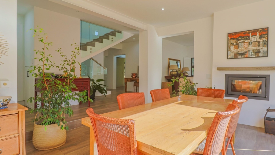 3 Bedroom Property for Sale in The Coves North West